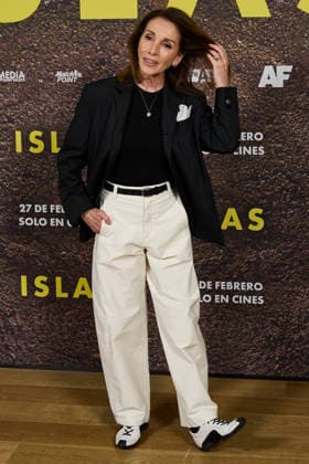 February 25, 2026, Madrid, Madrid, Spain: ACTRESS ANA BELEN attends Islas photocall Madrid Spain  - ZUMAc260 20260225_zep_c260_014 Copyright: xMikexChicorrox