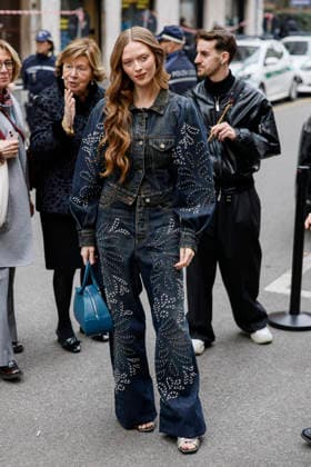 Antonio Marras - Guest arrival - Milan Fashion Week - Womenswear Fall Winter 2026 2027 MILAN, ITALY - FEBRUARY 25: Larsen Thomson is seen outside Antonio Marras show during the Milan Fashion Week - Womenswear Fall Winter 2026 2027 on February 25, 2026 in Milan, Italy. Photo by Marco Piovanotto Abacapress.com  Copyright: xPiovanottoxMarco ABACAx