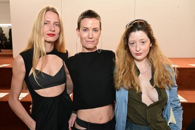 Milano Fashion Week - Women F W 26-27 Jim Sander Men and Women Fashion Show Front Row Milan, Italy Viviane Hausstein;Saskia Diez;Stella Von Senger Milano Fashion Week - Women F W 26-27 Jim Sander Men and Women Fashion Show Front Row Milan, Italy 25th February 2026 SGPItalia id 134523_002 * Not Exclusive  Copyright: xMAXxMONTINGELLI SGPx
