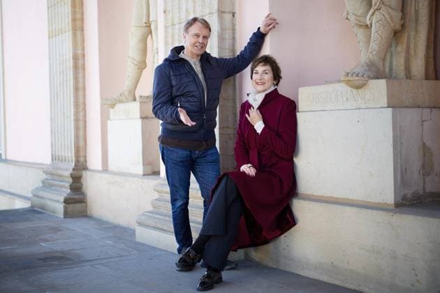 Ballet experts in conversation FOR EDITORIAL PURPOSES ONLY EDITORIAL USE ONLY p Christiane Theobald and Martin Puttke at the main entrance of the Staatsoper Unter den Linden Germany Berlin Berlin Copyright JoergxCarstensen Copyright: JoergxCarstensen doc84qa7yuc95skfqe2u52 ,EDITORIAL USE ONLY Copyright: JoergxCarstensen