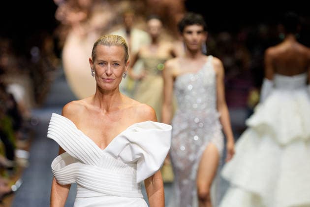 February 25, 2026, Melbourne, Victoria, Australia: A model wearing a design by Alin LeÃ¢â‚¬â ¢Kal walks at the Glam Up Runway show of the PayPal Melbourne Fashion Festival at the Royal Exhibition Building in Melbourne, Australia. Melbourne Australia  - ZUMAl303 20260225_aaf_l303_049 Copyright: xSydneyxLowx