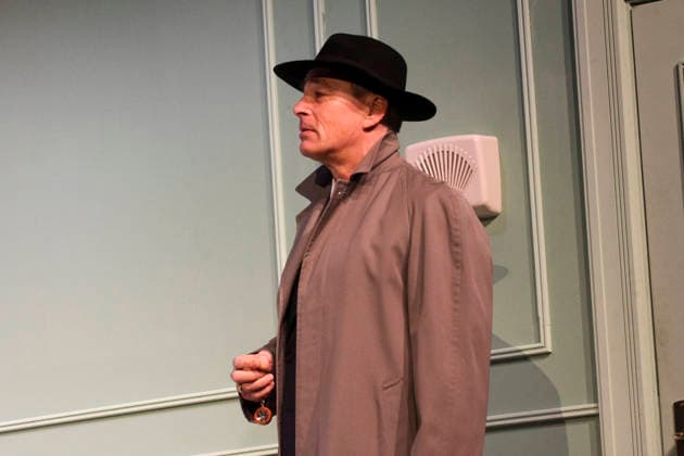 abb Jan Sosniok actor actor at the photo rehearsal scene for the play Kleine Verbrechen unter Liebenden on stage of the Komoedie Winterhuder Faehrhaus on Wednesday 25,02 2026 in Hamburg Hamburg Germany