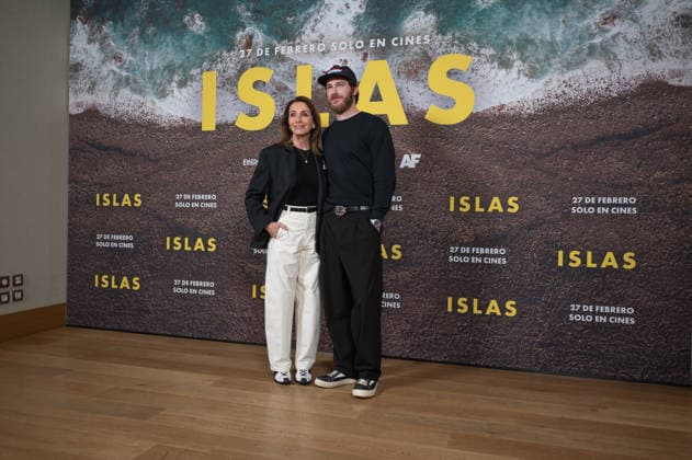 Islas - Photocall in Madrid, Spain - 25 Feb 2026 Ana Belen and Manu Vega attend the Islas photocall at Hotel Urso in Madrid. Madrid Spain Copyright: xAtilanoxGarciax xSOPAxImagesx photos06528