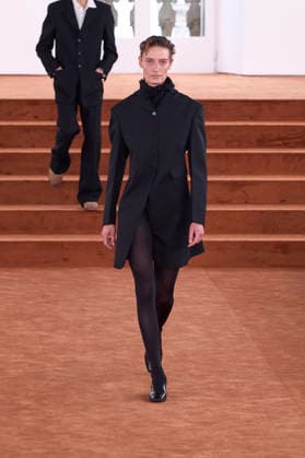 Milano Fashion Week - Women F W 26-27 Jim Sander Men and Women Fashion Show Catwalk Milan, Italy Milano Fashion Week - Women F W 26-27 Jim Sander Men and Women Fashion Show Catwalk Milan, Italy 25th February 2026 SGPItalia id 134523_003 * Not Exclusive  Copyright: xx