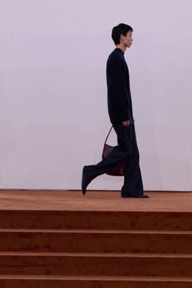 Milano Fashion Week - Women F W 26-27 Jim Sander Men and Women Fashion Show Vibes Milan, Italy LV Yifan Milano Fashion Week - Women F W 26-27 Jim Sander Men and Women Fashion Show Vibes Milan, Italy 25th February 2026 SGPItalia id 134523_004 * Not Exclusive  Copyright: xx