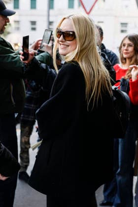 Dakota Fanning - Milan Fashion Week - Womenswear Fall Winter 2026 2027 MILAN, ITALY - FEBRUARY 25:Dakota Fanning is spotted outside her hotel during the Milan Fashion Week - Womenswear Fall Winter 2026 2027 on February 25, 2026 in Milan, Italy. Photo by Marco Piovanotto Abacapress.com Milan Italy  Copyright: xPiovanottoxMarco ABACAx