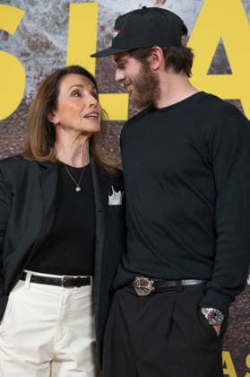 February 25, 2026, Madrid, Spain: Ana Belen and Manu Vega attend the Islas photocall at Hotel Urso in Madrid. Madrid Spain  - ZUMAs197 20260225_aaa_s197_036 Copyright: xAtilanoxGarciax