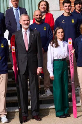 February 25, 2026, Madrid, Madrid, Spain: King Felipe VI of Spain, Queen Letizia of Spain attends an audience with Winter Olympic Team at Zarzuela Palace on February 25, 2026 in Madrid, Spain .Spanish Royals has received the medals and two skiing from Oriol Cardona and Ana Alonso Madrid Spain  - ZUMAg15_ 20260225_zaf_g15_062 Copyright: xJackxAbuinx