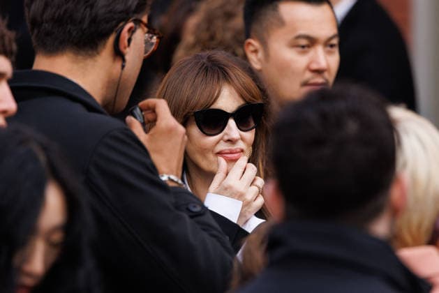 News - Fendi - Celebrity arrivals - Milan Fashion Week - Womenswear Fall Winter 2026 2027 Monica Bellucci is seen leaving the Fendi fashion show during the Milan Fashion Week - Womenswear Fall Winter 2026 2027 on February 25, 2026 in Milan, Italy. Photo: Cinzia Camela. Milan Via Solari, 35 Italy Copyright: xCinziaxCamelax xLiveMediax LPN_2314672