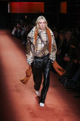 Milan, Milan Fashion Week Womenswear Fall Winter 2026 2027 - Women s Fashion, Fall Winter 2026 2027 - Missoni Fashion Show - Catwalk. Pictured: Model  Copyright: xAlessandroxBremecx xipa-agency.netx xx IPA_Agency_IPA72018708