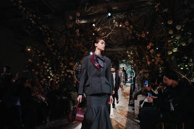 Milan, Milan Fashion Week Womenswear Fall Winter 2026 2027 - Women s Fashion, Fall Winter 2026 2027 - Antonio Marras Fashion Show - Catwalk. Pictured: Finale  Copyright: xAlessandroxBremecx xipa-agency.netx xx IPA_Agency_IPA72018437