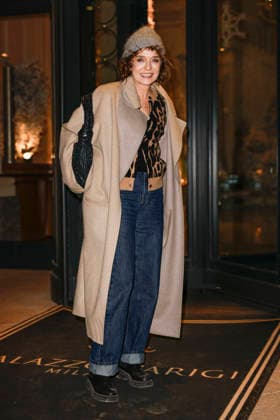 Valeria Golino - Milan Fashion Week - Womenswear Fall Winter 2026 2027 MILAN, ITALY - FEBRUARY 25: Valeria Golino is spotted outside her hotel during the Milan Fashion Week - Womenswear Fall Winter 2026 2027 on February 25, 2026 in Milan, Italy. Photo by Marco Piovanotto Abacapress.com  Copyright: xPiovanottoxMarco ABACAx