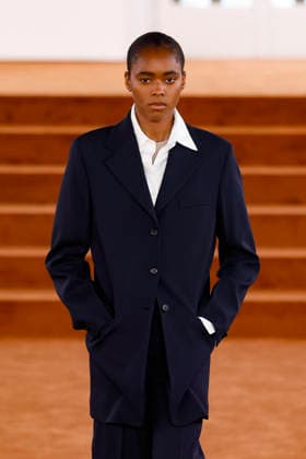 Jil Sander Fashion Show Ready to Wear Men Collection Fall Winter 2026 2027 at Milan Fashion Week MLFW , on February 25, 2026 Bestimage Runway Jil Sander Fashion Show Ready to Wear Men Collection Fall Winter 2026 2027 at Milan Fashion Week, on February 25, 2026 Milan Italy  Copyright: xAgencex xBestimagexAgencex xBestimagex
