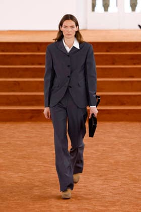 Jil Sander Fashion Show Ready to Wear Men Collection Fall Winter 2026 2027 at Milan Fashion Week MLFW , on February 25, 2026 Bestimage Runway Jil Sander Fashion Show Ready to Wear Men Collection Fall Winter 2026 2027 at Milan Fashion Week, on February 25, 2026 Milan Italy  Copyright: xAgencex xBestimagexAgencex xBestimagex