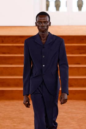 Jil Sander Fashion Show Ready to Wear Men Collection Fall Winter 2026 2027 at Milan Fashion Week MLFW , on February 25, 2026 Bestimage Runway Jil Sander Fashion Show Ready to Wear Men Collection Fall Winter 2026 2027 at Milan Fashion Week, on February 25, 2026 Milan Italy  Copyright: xAgencex xBestimagexAgencex xBestimagex