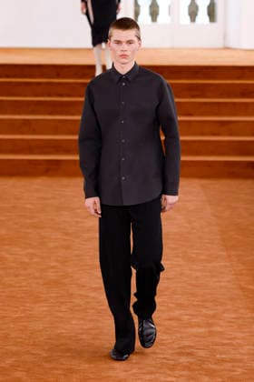 Jil Sander Fashion Show Ready to Wear Men Collection Fall Winter 2026 2027 at Milan Fashion Week MLFW , on February 25, 2026 Bestimage Runway Jil Sander Fashion Show Ready to Wear Men Collection Fall Winter 2026 2027 at Milan Fashion Week, on February 25, 2026 Milan Italy  Copyright: xAgencex xBestimagexAgencex xBestimagex