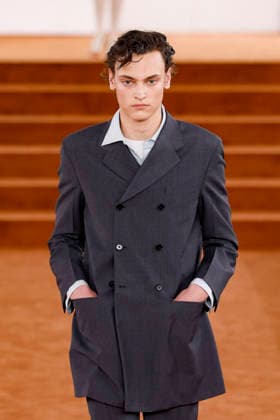 Jil Sander Fashion Show Ready to Wear Men Collection Fall Winter 2026 2027 at Milan Fashion Week MLFW , on February 25, 2026 Bestimage Runway Jil Sander Fashion Show Ready to Wear Men Collection Fall Winter 2026 2027 at Milan Fashion Week, on February 25, 2026 Milan Italy  Copyright: xAgencex xBestimagexAgencex xBestimagex