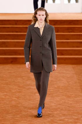 Jil Sander Fashion Show Ready to Wear Men Collection Fall Winter 2026 2027 at Milan Fashion Week MLFW , on February 25, 2026 Bestimage Runway Jil Sander Fashion Show Ready to Wear Men Collection Fall Winter 2026 2027 at Milan Fashion Week, on February 25, 2026 Milan Italy  Copyright: xAgencex xBestimagexAgencex xBestimagex