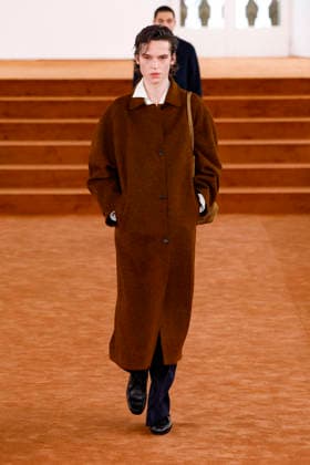 Jil Sander Fashion Show Ready to Wear Men Collection Fall Winter 2026 2027 at Milan Fashion Week MLFW , on February 25, 2026 Bestimage Runway Jil Sander Fashion Show Ready to Wear Men Collection Fall Winter 2026 2027 at Milan Fashion Week, on February 25, 2026 Milan Italy  Copyright: xAgencex xBestimagexAgencex xBestimagex