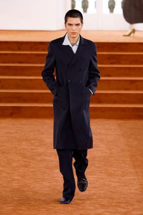 Jil Sander Fashion Show Ready to Wear Men Collection Fall Winter 2026 2027 at Milan Fashion Week MLFW , on February 25, 2026 Bestimage Runway Jil Sander Fashion Show Ready to Wear Men Collection Fall Winter 2026 2027 at Milan Fashion Week, on February 25, 2026 Milan Italy  Copyright: xAgencex xBestimagexAgencex xBestimagex
