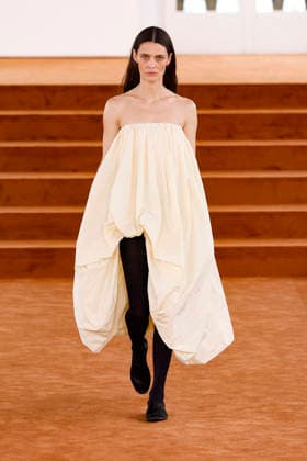 Jil Sander Fashion Show Ready to Wear Men Collection Fall Winter 2026 2027 at Milan Fashion Week MLFW , on February 25, 2026 Bestimage Runway Jil Sander Fashion Show Ready to Wear Men Collection Fall Winter 2026 2027 at Milan Fashion Week, on February 25, 2026 Milan Italy  Copyright: xAgencex xBestimagexAgencex xBestimagex