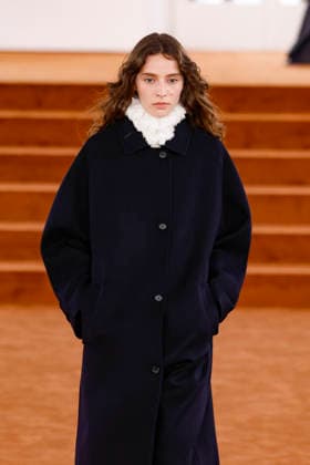 Jil Sander Fashion Show Ready to Wear Men Collection Fall Winter 2026 2027 at Milan Fashion Week MLFW , on February 25, 2026 Bestimage Runway Jil Sander Fashion Show Ready to Wear Men Collection Fall Winter 2026 2027 at Milan Fashion Week, on February 25, 2026 Milan Italy  Copyright: xAgencex xBestimagexAgencex xBestimagex