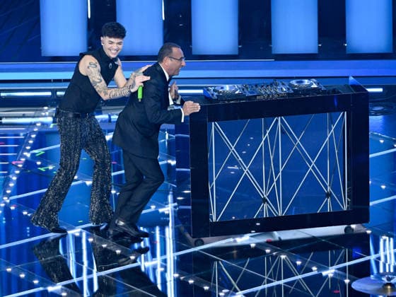Sanremo, 76th Italian Song Festival. Second Night. Pictured: Blind, Carlo Conti.  Copyright: xMaurizioxD Avanzox xipa-agency.netx xPoolxSanremox02x IPA_Agency_IPA72023564