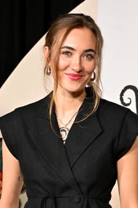 Emmy Pilawa at the photocall for the premiere of the new daily Ein Hof zum Verlieben Sat 1 and Joyn, from 2 03 2026 at 6 pm on 25 02 2026 at the Zoo Palast in Berlin Premiere of the new Sat 1 daily Ein Hof zum Verlieben in Berlin