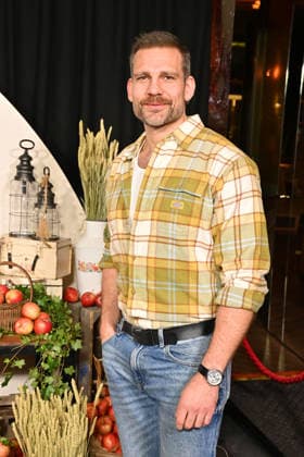 Moritz Otto at the photocall for the premiere of the new daily Ein Hof zum Verlieben Sat 1 and Joyn, from 2 03 2026 at 6 pm on 25 02 2026 at the Zoo Palast in Berlin Premiere of the new Sat 1 daily Ein Hof zum Verlieben in Berlin
