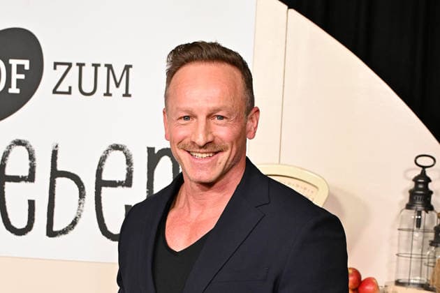 Markus Ertelt at the photocall for the premiere of the new daily Ein Hof zum Verlieben Sat 1 and Joyn, from 2 03 2026 at 6 pm on 25 02 2026 at the Zoo Palast in Berlin Premiere of the new Sat 1 daily Ein Hof zum Verlieben in Berlin
