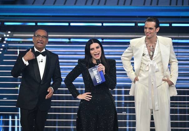 Photo IPP Felice De Martino Sanremo 25 02 2026 76th Italian Song Festival second evening In the photo, host Carlo Conti with singer and conductor Laura Pausini and singer Achille Lauro Italy Photo Press World Copyright