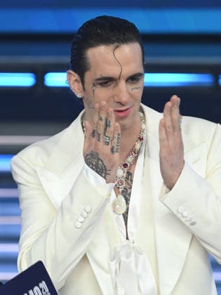 Sanremo, 76th Italian Song Festival - second evening. Pictured: Achille Lauro  Copyright: xAlbertoxTereenghix xPoolxSanremox02x xipa-agency.netx xPoolxSanremox02x IPA_Agency_IPA72024628