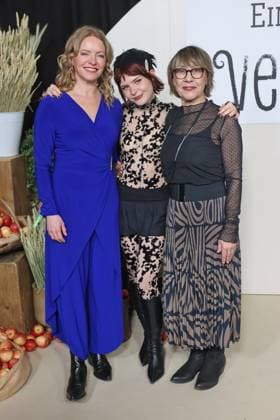 Premiere Ein Hof zum Verlieben Diana Staehly, Carlotta Truman, Gitta Schweighoefer Premiere of the new SAT 1 daily Ein Hof zum Verlieben at Zoo Palast Berlin Date 25 02 2026 Copyright: xEventpress Kratschx