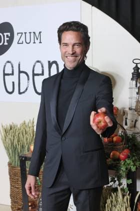 Premiere Ein Hof zum Verlieben Stephan Kaefer Premiere of the new SAT 1 daily Ein Hof zum Verlieben at Zoo Palast Berlin Date 25 02 2026 Copyright: xEventpress Kratschx
