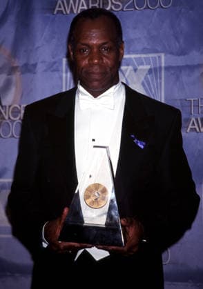 Essence Magazine 30th Anniversary Awards Gala Apr 14, 2000; New York, New York, USA; Actor DANNY GLOVER received an award for his humanitarian work @ the Essence Magazine 30th Anniversary Awards Gala. New York New York USA Copyright: xNancyxKaszermanx