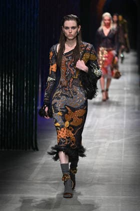 Milan, Milan Women s Fashion Week Fall Winter 2026 27 - Women s Fashion, Fall Winter 2026 27 - Etro fashion show - catwalk in the photo: model  Copyright: xSimonaxChiocciax xipa-agency.netx xFotosickix IPA_Agency_IPA72031922