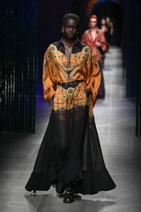 Milan, Milan Women s Fashion Week Fall Winter 2026 27 - Women s Fashion, Fall Winter 2026 27 - Etro fashion show - catwalk in the photo: model  Copyright: xSimonaxChiocciax xipa-agency.netx xFotosickix IPA_Agency_IPA72031907
