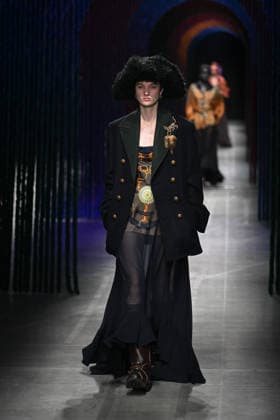 Milan, Milan Women s Fashion Week Fall Winter 2026 27 - Women s Fashion, Fall Winter 2026 27 - Etro fashion show - catwalk in the photo: model  Copyright: xSimonaxChiocciax xipa-agency.netx xFotosickix IPA_Agency_IPA72031905