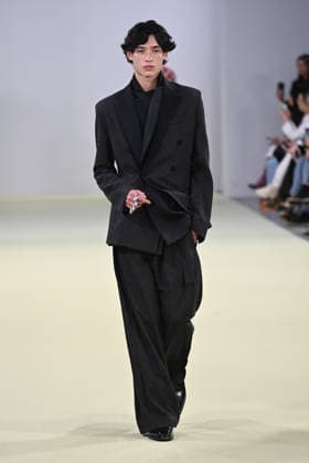 Milan, Milan Women s Fashion Week Fall Winter 2026 27 - Women s Fashion, Fall Winter 2026 27 - Vivetta fashion show - catwalk in the photo: model  Copyright: xSimonaxChiocciax xipa-agency.netx xFotosickix IPA_Agency_IPA72032718