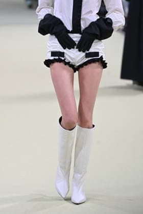 Milan, Milan Women s Fashion Week Fall Winter 2026 27 - Women s Fashion, Fall Winter 2026 27 - Vivetta fashion show - catwalk in the photo: model  Copyright: xSimonaxChiocciax xipa-agency.netx xFotosickix IPA_Agency_IPA72032745