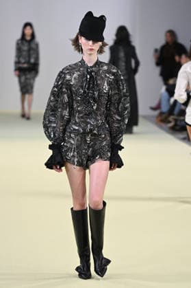 Milan, Milan Women s Fashion Week Fall Winter 2026 27 - Women s Fashion, Fall Winter 2026 27 - Vivetta fashion show - catwalk in the photo: model  Copyright: xSimonaxChiocciax xipa-agency.netx xFotosickix IPA_Agency_IPA72032747