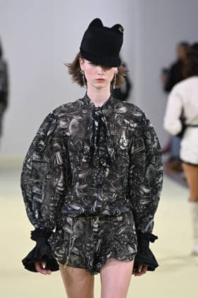 Milan, Milan Women s Fashion Week Fall Winter 2026 27 - Women s Fashion, Fall Winter 2026 27 - Vivetta fashion show - catwalk in the photo: model  Copyright: xSimonaxChiocciax xipa-agency.netx xFotosickix IPA_Agency_IPA72032748