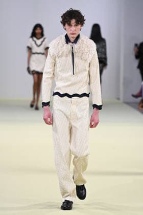 Milan, Milan Women s Fashion Week Fall Winter 2026 27 - Women s Fashion, Fall Winter 2026 27 - Vivetta fashion show - catwalk in the photo: model  Copyright: xSimonaxChiocciax xipa-agency.netx xFotosickix IPA_Agency_IPA72032759