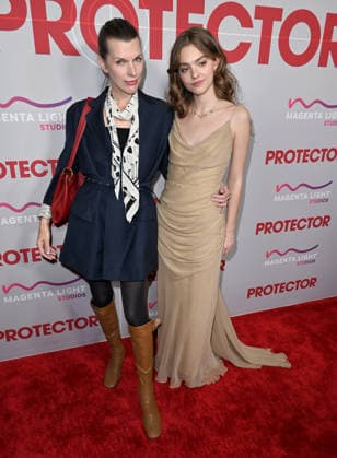 ˜Protector™ Los Angeles Special Screening Milla Jovovich and Isabel Myers arriving at the Protector Los Angeles special screening held at AMC The Grove on February 25, 2026 in Los Angeles, Ca. Los Angeles AMC The Grove California USA Copyright: xLeexWatt AFF-USA.COMx