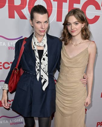 ˜Protector™ Los Angeles Special Screening Milla Jovovich and Isabel Myers arriving at the Protector Los Angeles special screening held at AMC The Grove on February 25, 2026 in Los Angeles, Ca. Los Angeles AMC The Grove California USA Copyright: xLeexWatt AFF-USA.COMx