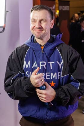 25 02 2026 Düsseldorf Borussia Düsseldorf invites you to an exclusive preview of Marty Supreme at CineStar Düsseldorf The blockbuster tells the inspiring story of table tennis legend Marty Reisman with TimothÃ e Chalamet in the leading role And its worth watching closely, because Timo Boll can also be s