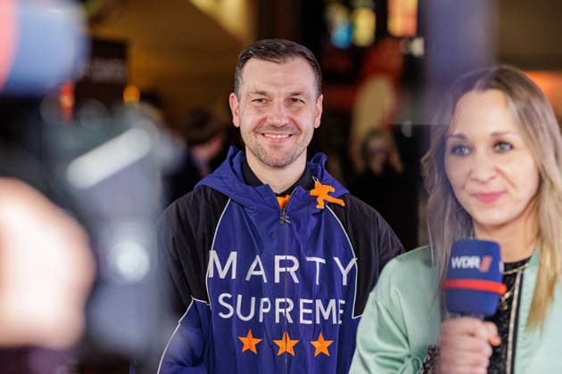 25 02 2026 Düsseldorf Borussia Düsseldorf invites you to an exclusive preview of Marty Supreme at CineStar Düsseldorf The blockbuster tells the inspiring story of table tennis legend Marty Reisman with TimothÃ e Chalamet in the leading role And its worth watching closely, because Timo Boll can also be s
