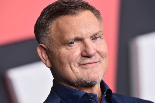 ˜Scream 7™ Global Premiere Kevin Williamson arriving to the Scream 7 global premiere held at the Paramount Theatre on February 25, 2026 in Los Angeles, Ca. Los Angeles Paramount Theatre California USA Copyright: xLISAxOConnor xAFF-USA.COMx