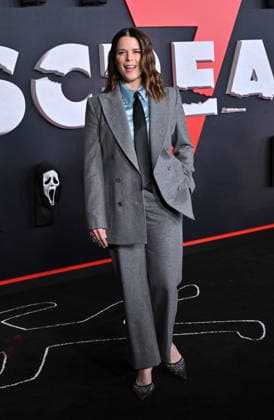 ˜Scream 7™ Global Premiere Nev Campbell arriving to the Scream 7 global premiere held at the Paramount Theatre on February 25, 2026 in Los Angeles, Ca. Los Angeles Paramount Theatre California USA Copyright: xLISAxOConnor xAFF-USA.COMx