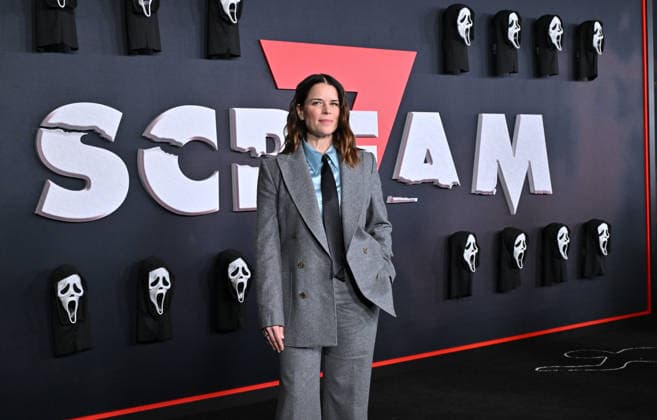 ˜Scream 7™ Global Premiere Nev Campbell arriving to the Scream 7 global premiere held at the Paramount Theatre on February 25, 2026 in Los Angeles, Ca. Los Angeles Paramount Theatre California USA Copyright: xLISAxOConnor xAFF-USA.COMx